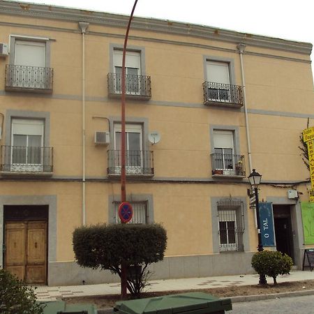 Hostal La Estacion Hotel Tarancón Exterior foto